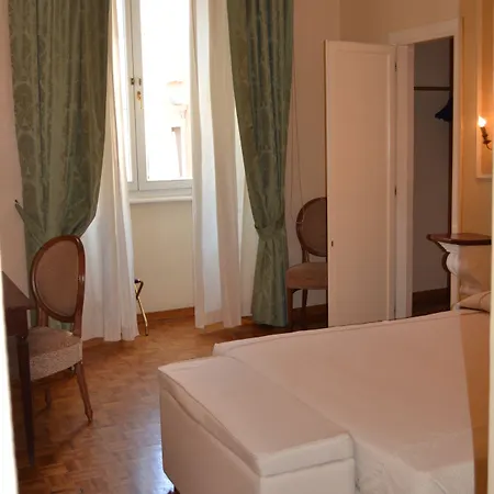 Palazzo Dei Cardinali