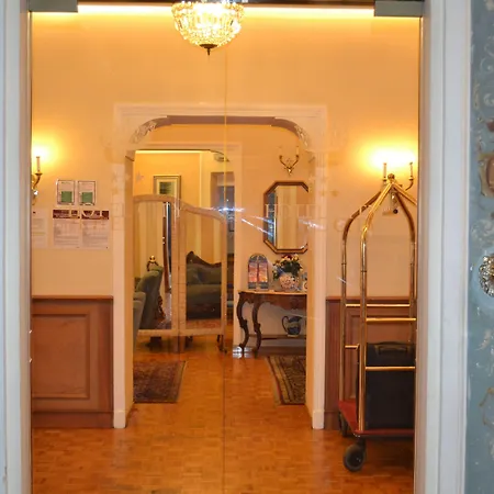 Palazzo Dei Cardinali Отель