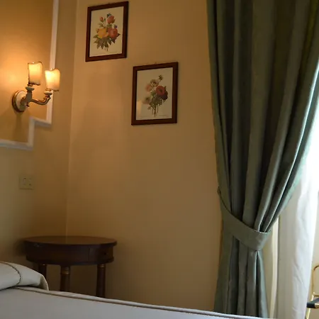 Отель Palazzo Dei Cardinali