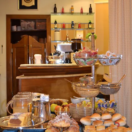 Palazzo Dei Cardinali 3* Рим