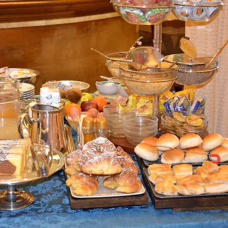 Palazzo Dei Cardinali 3* Рим