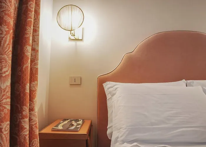 Palazzo Dei Cardinali מלון רומא