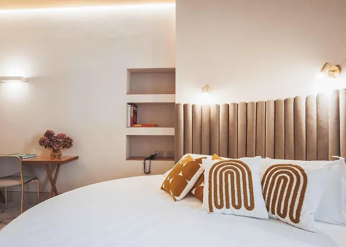 Palazzo Dei Cardinali מלון רומא