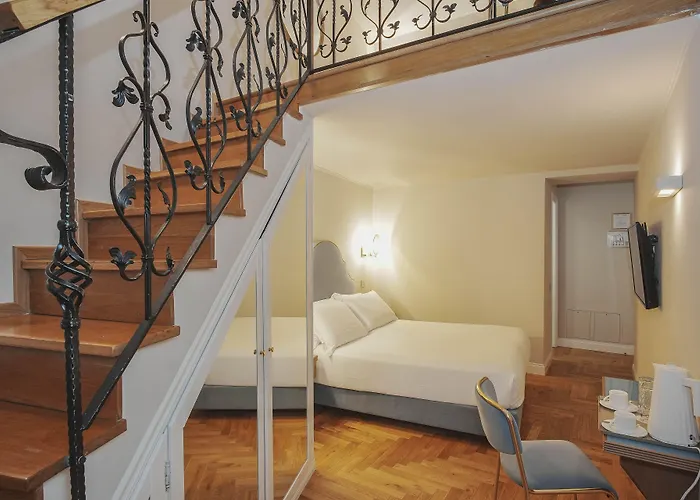 Palazzo Dei Cardinali